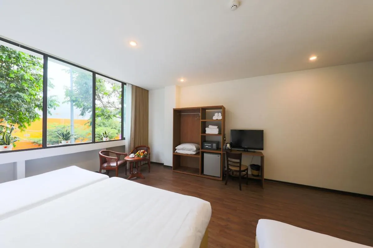 Vitalis Riverside Hotel Da Nang