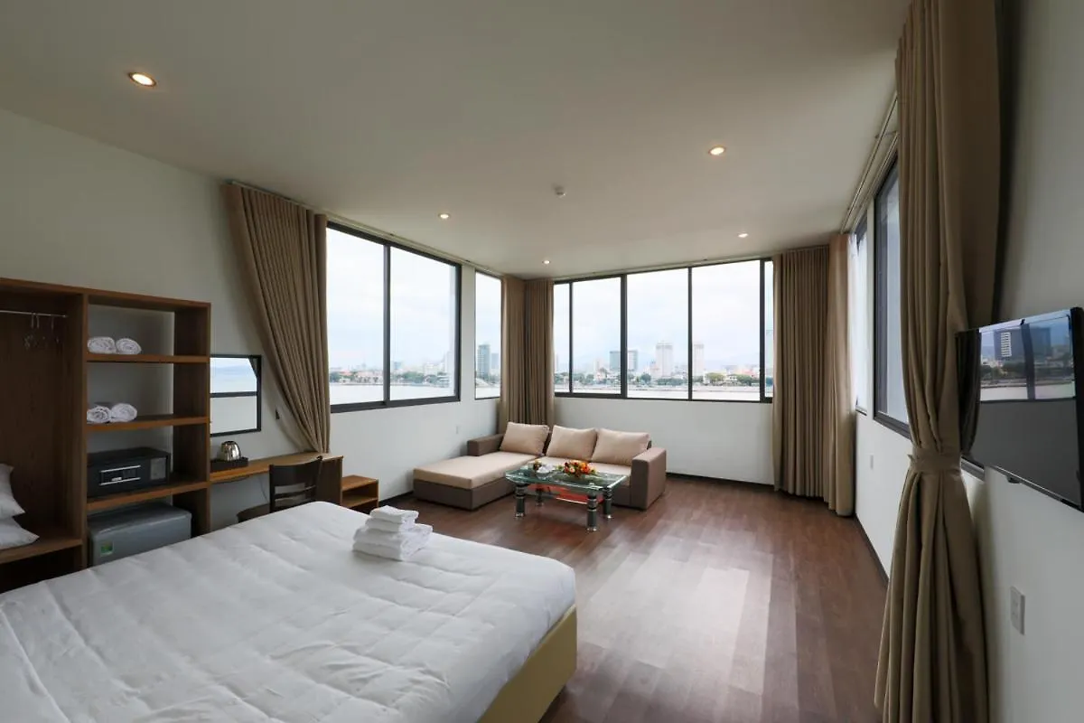 Vitalis Riverside Hotel Da Nang