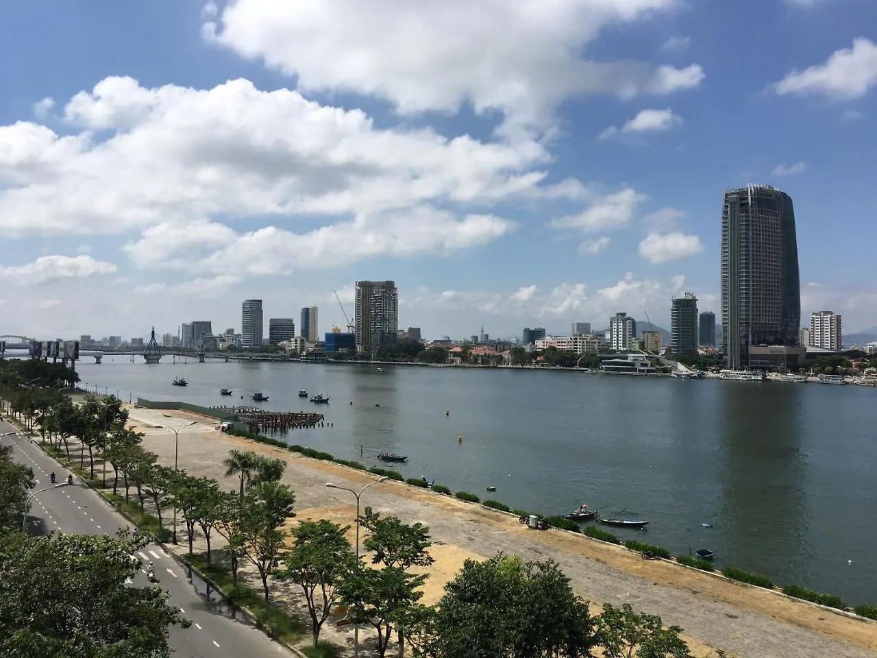 **  Vitalis Riverside Hotel Da Nang Vietnam